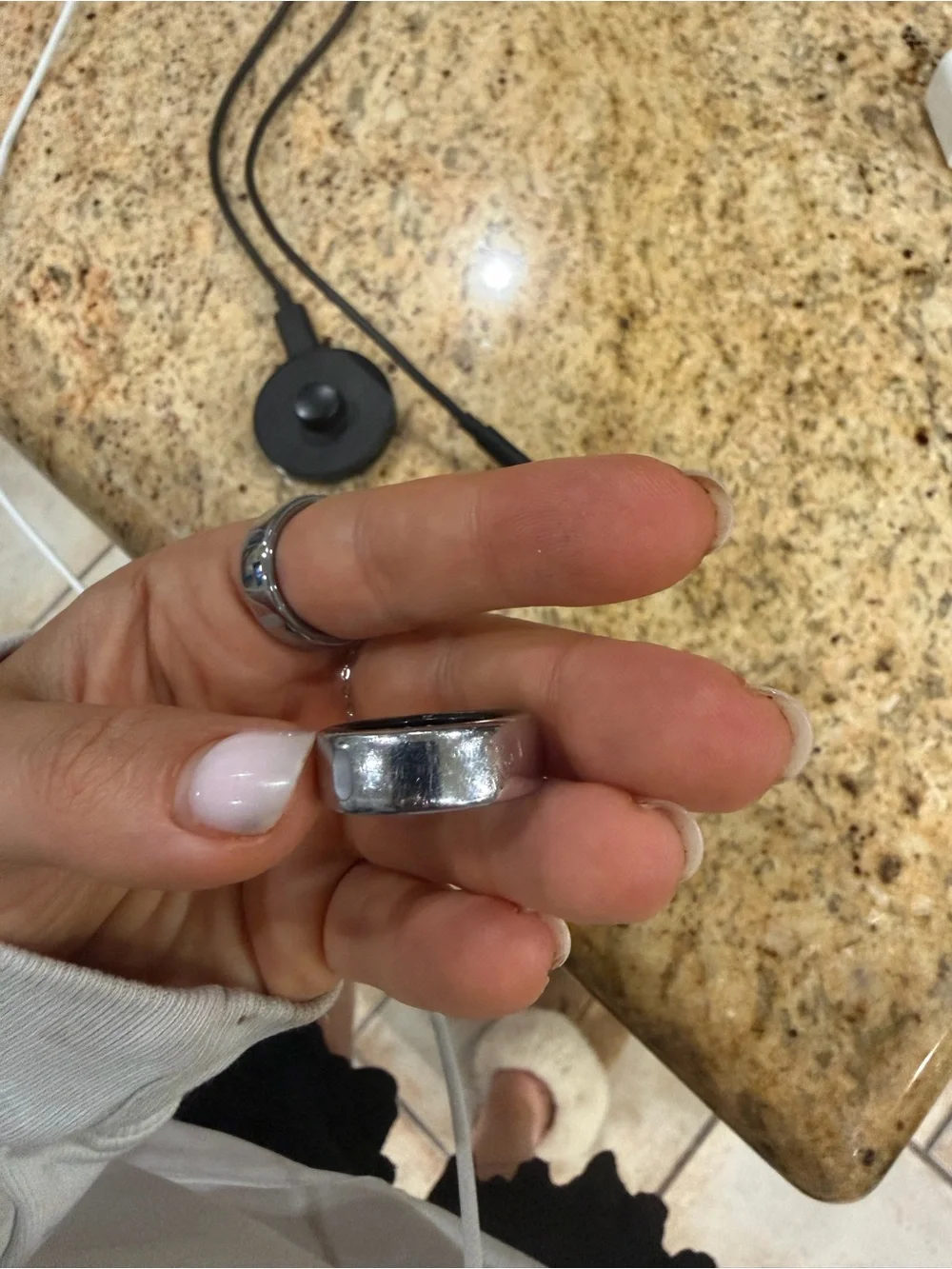 Oura Black Charging Dock with Cable